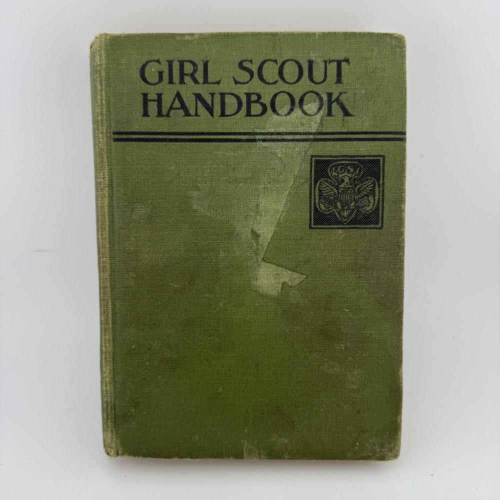 Girl Scouts Vintage 1933 Handbook 1934 Impression Green Cloth Hardcover Book